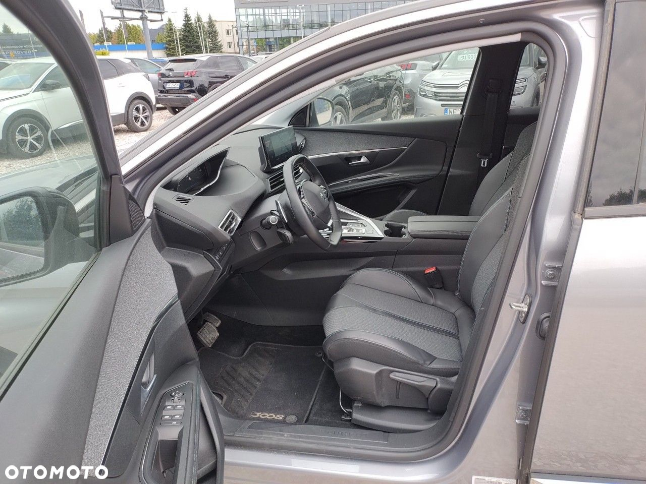 Peugeot 3008 1.2 PureTech Allure Pack S&S EAT8 - 9