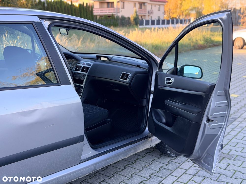 Peugeot 307 1.6 Premium - 21