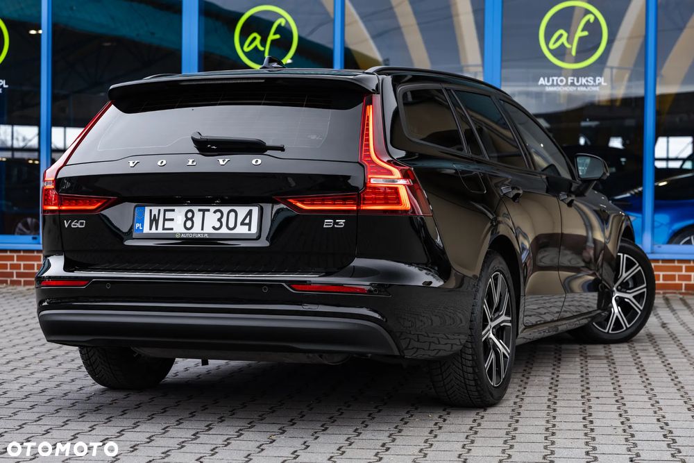 Volvo V60 B3 B Essential - 9