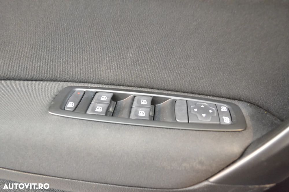 Renault Megane BLUE dCi Zen - 22