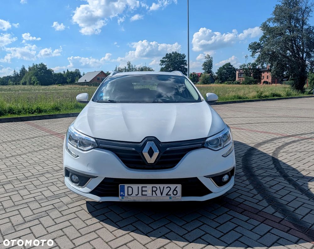 Renault Megane 1.5 Blue dCi Zen - 2