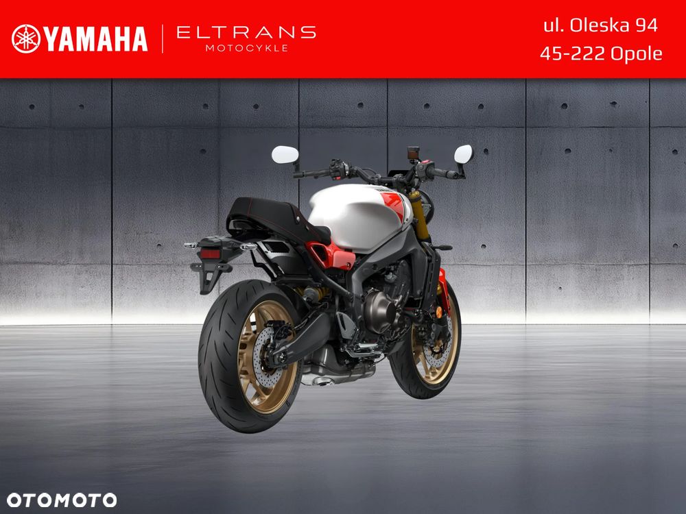 Yamaha XSR - 8