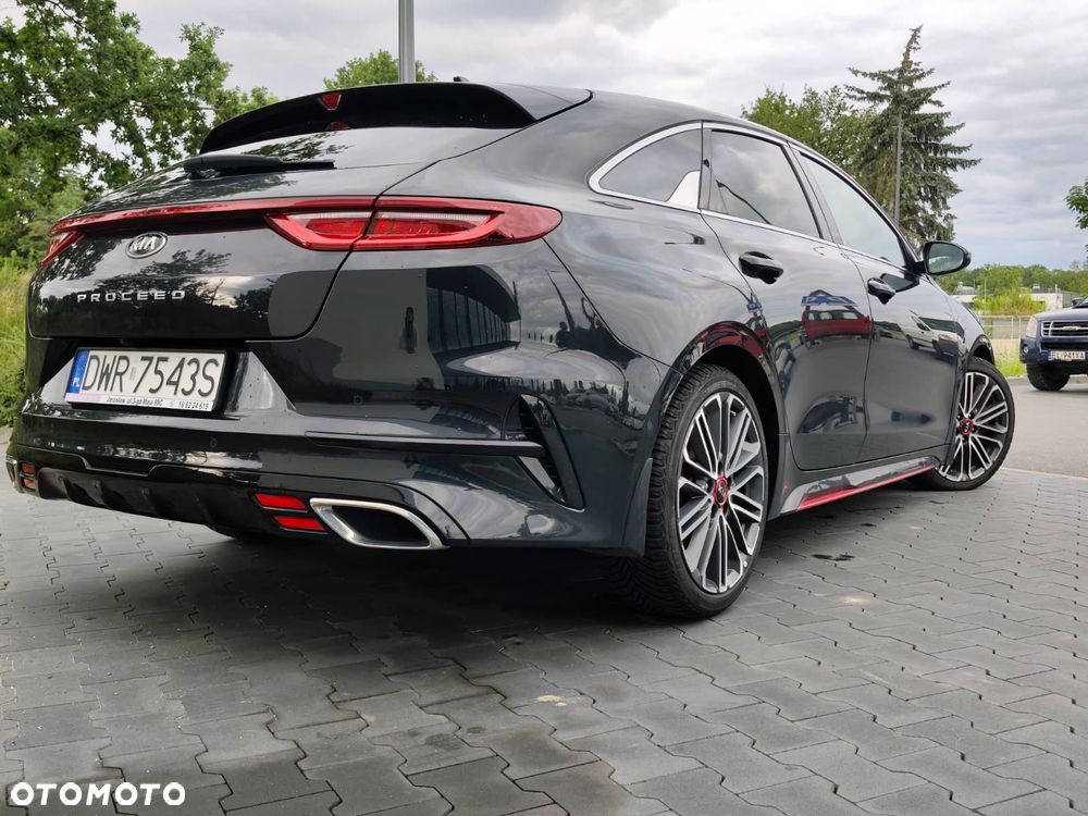 Kia ProCeed - 4