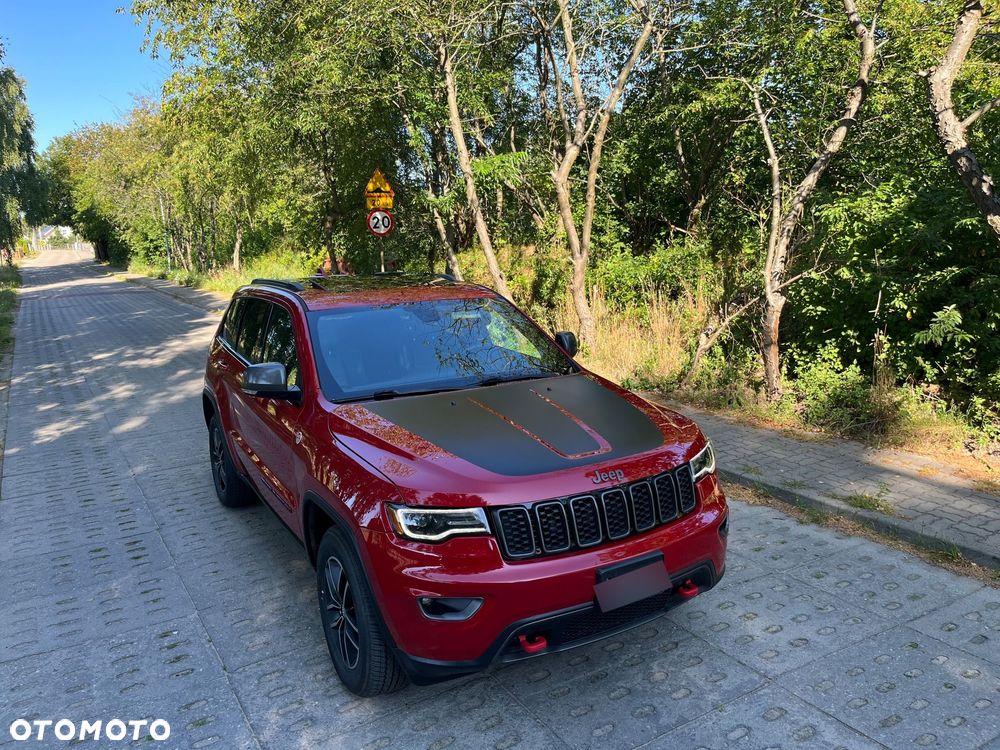 Jeep Grand Cherokee - 15