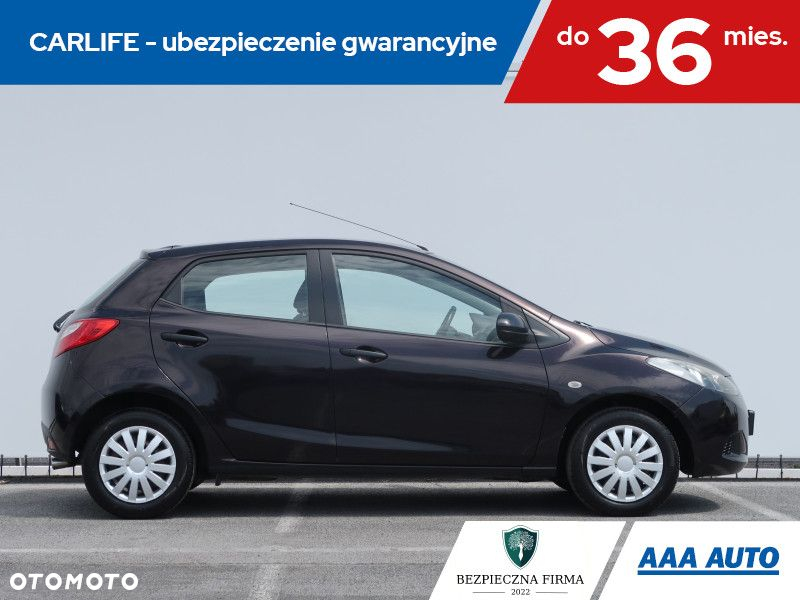 Mazda 2 - 7