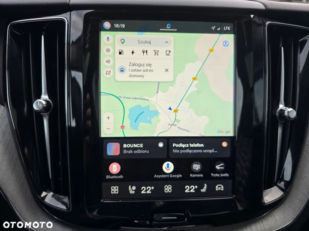Volvo XC 60 T6 AWD Recharge Plus Dark - 23