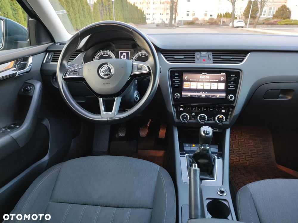 Skoda Octavia 2.0 TDI Style - 14