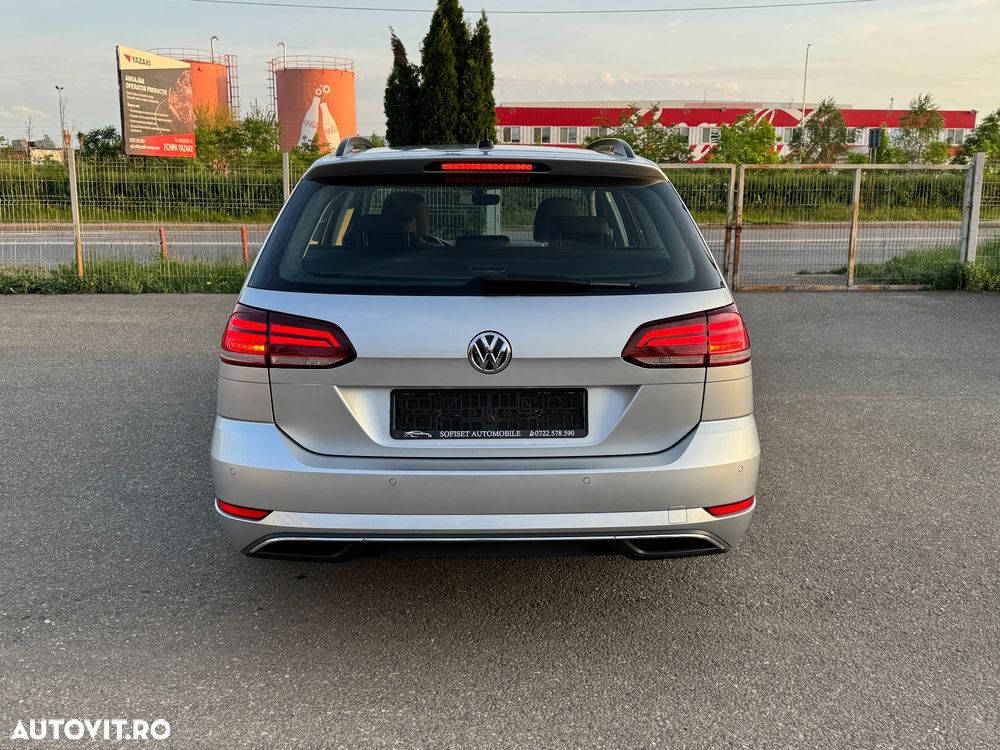 Volkswagen Golf 2.0 TDI SCR DSG Comfortline - 6