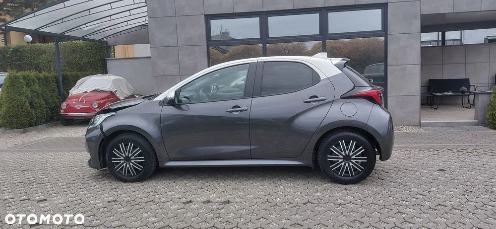 Toyota Yaris Hybrid 1.5 Style - 2