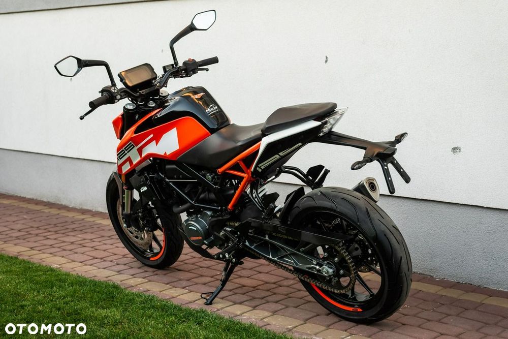 KTM Duke - 4