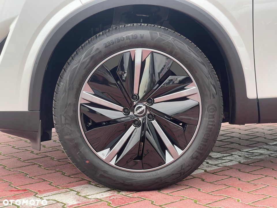 Nissan Qashqai - 12