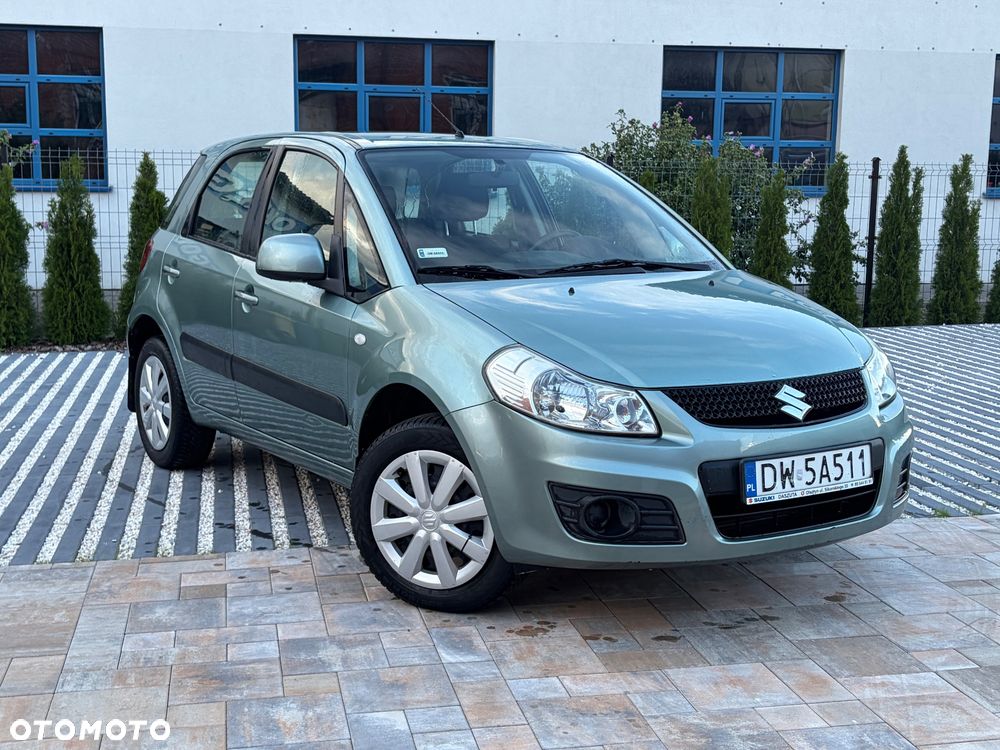 Suzuki SX4 - 1
