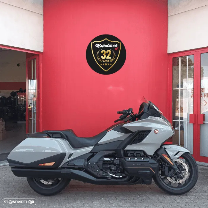 Honda Goldwing BAGGER - 3