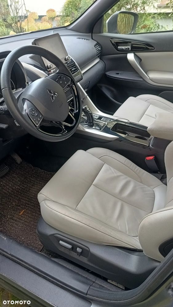 Mitsubishi Eclipse Cross 2.4 PHEV Instyle Plus Ralliart - 4