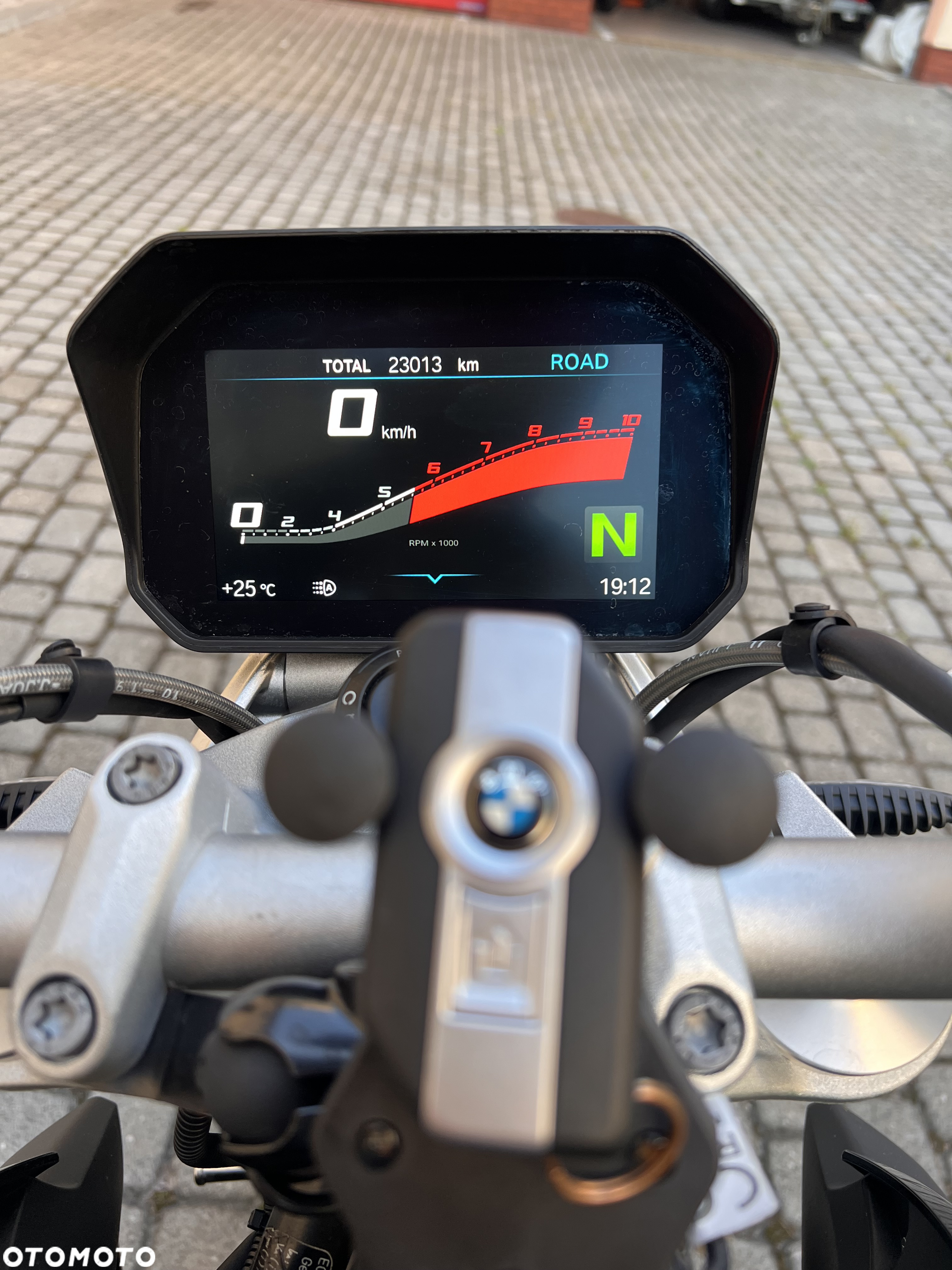BMW R - 18