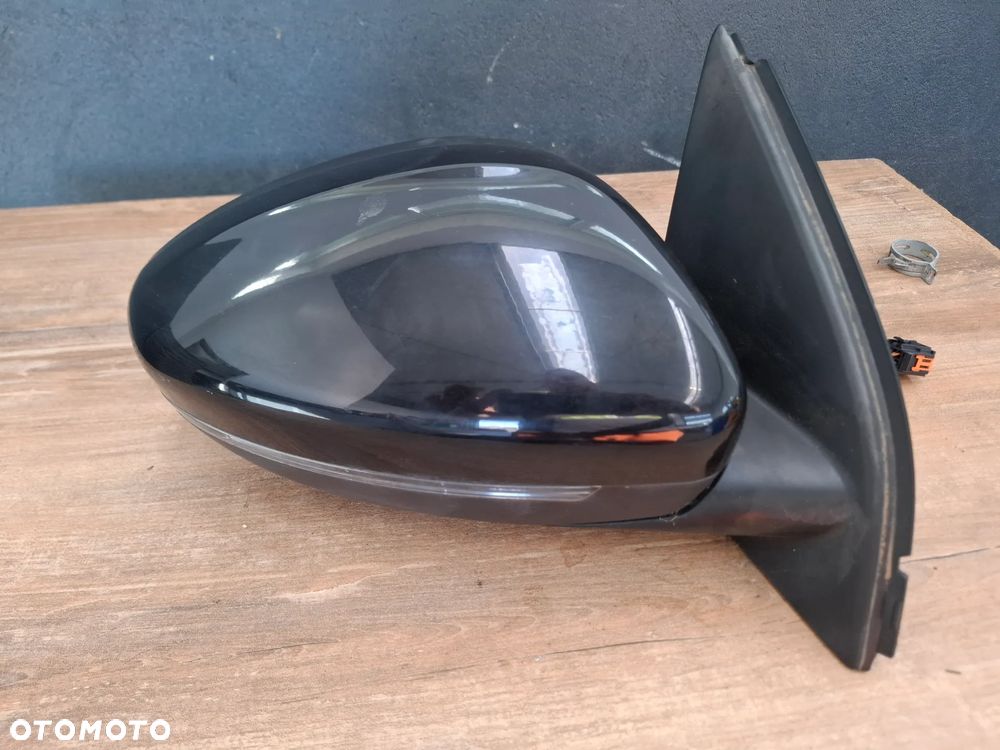 Peugeot 308 GT T9 lusterko prawe - 2