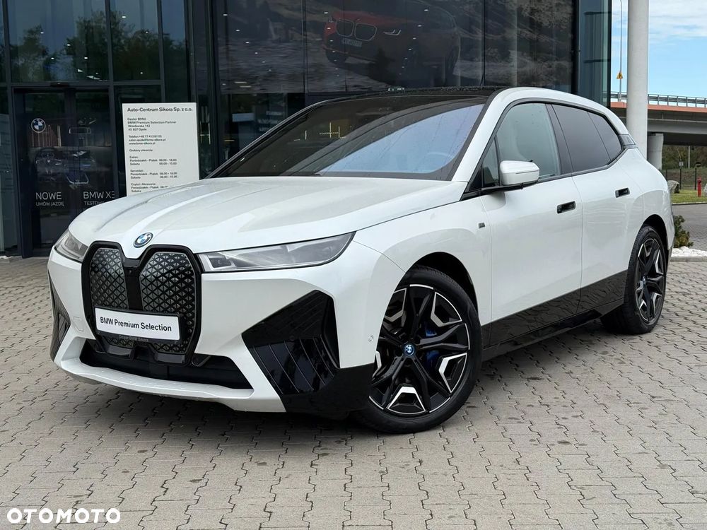 BMW iX