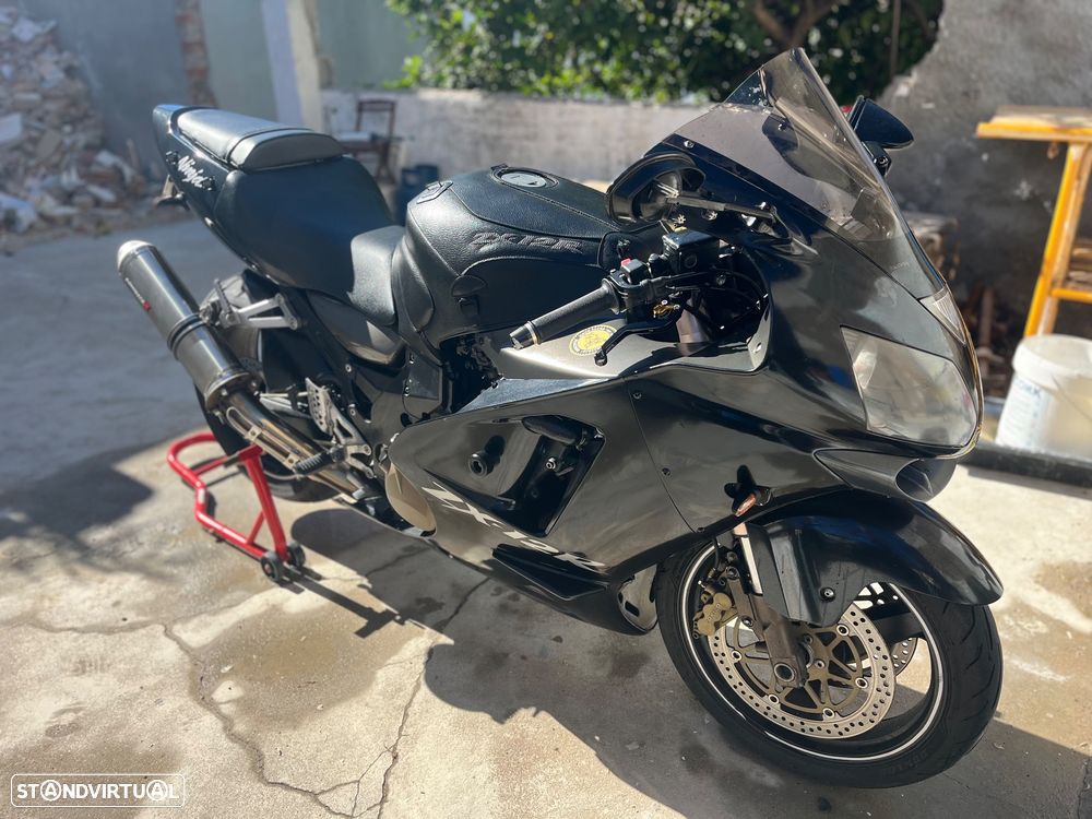 Kawasaki Ninja Zx12r - 18