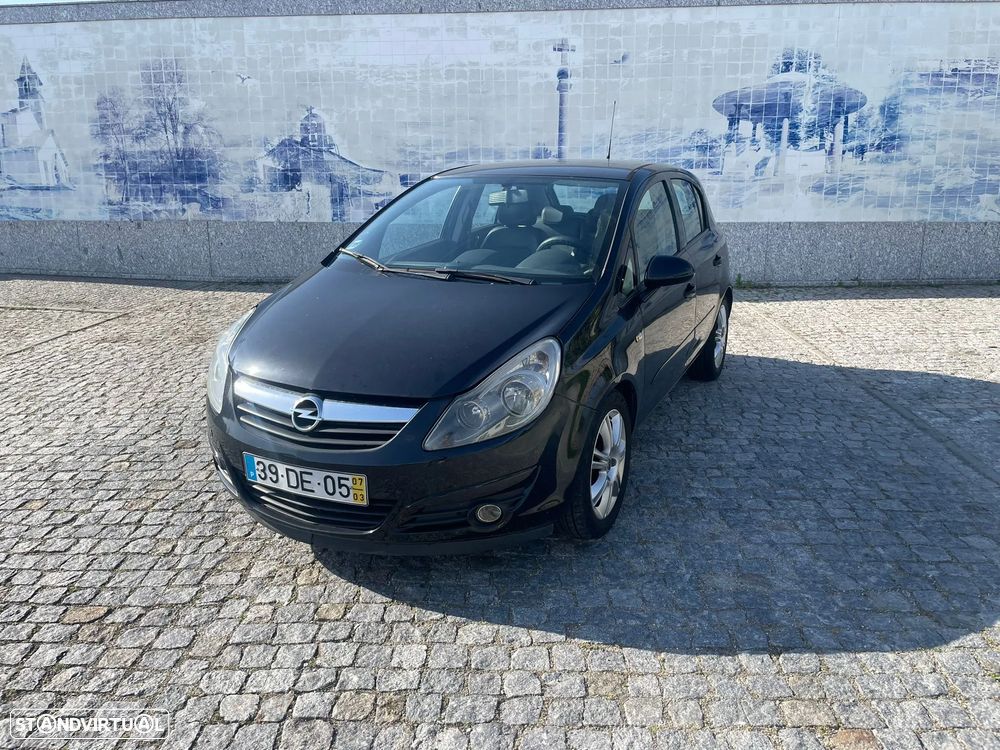 Opel Corsa 1.2 Cosmo - 1