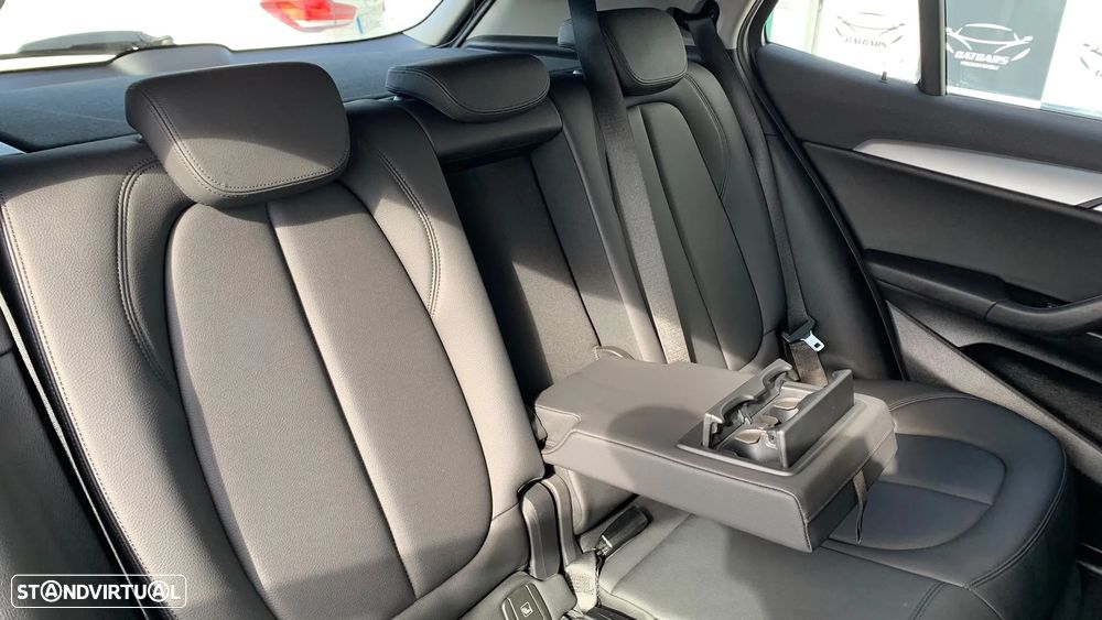 BMW X2 xDrive25e Advantage Plus - 24