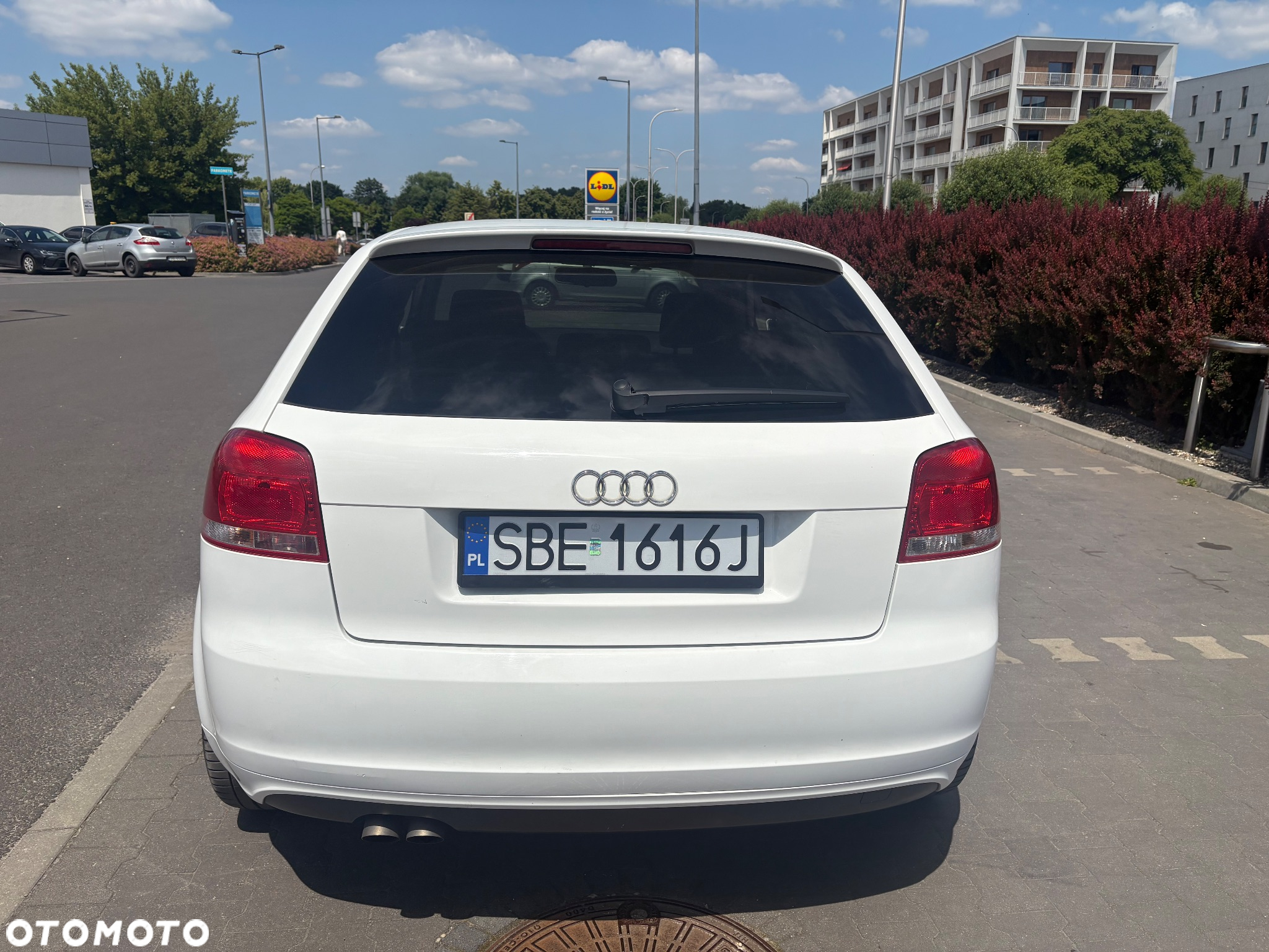 Audi A3 2.0 TDI S Line Sportpaket plus - 4