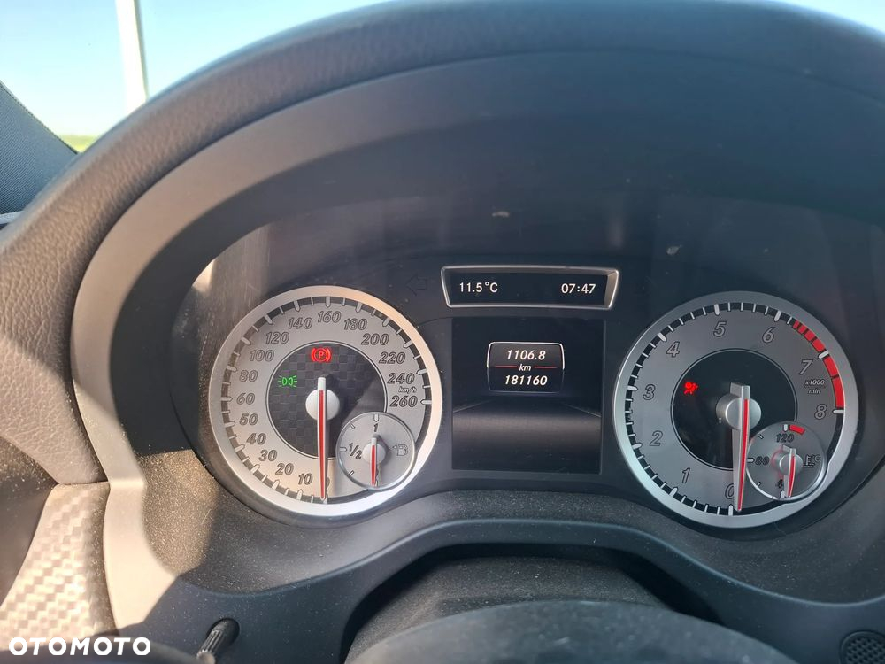 Mercedes-Benz Klasa A 180 AMG Line - 13