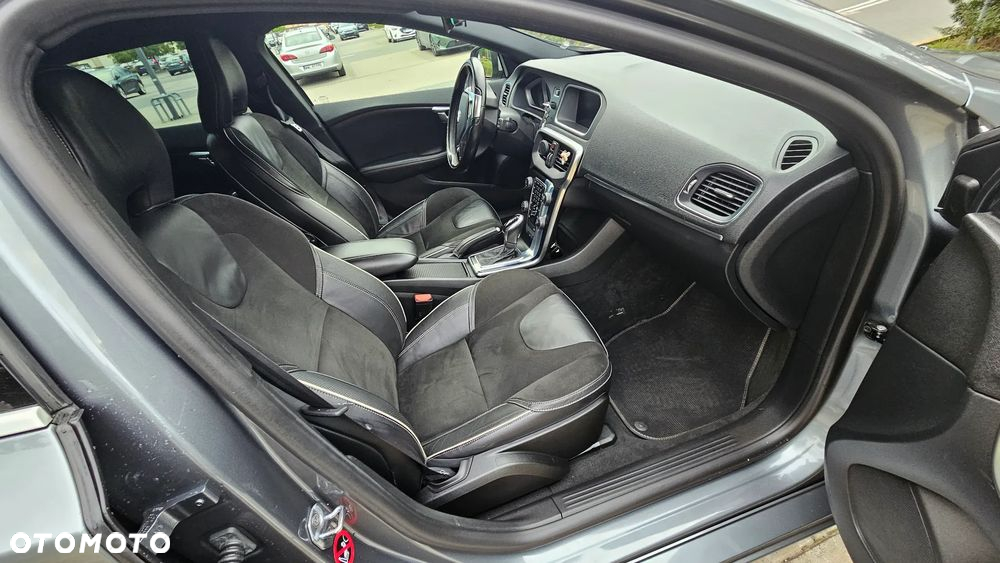 Volvo V40 D2 Geartronic RDesign - 10