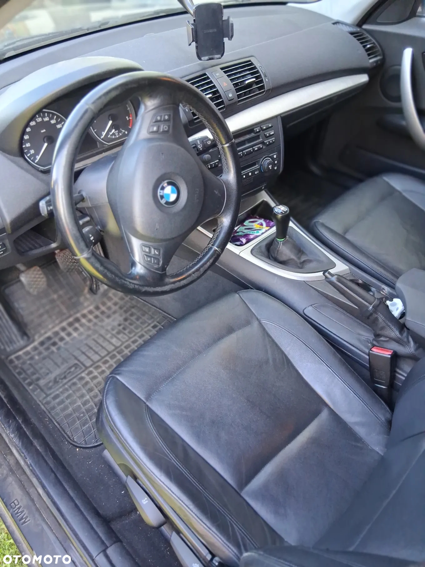 BMW Seria 1 120d DPF - 4