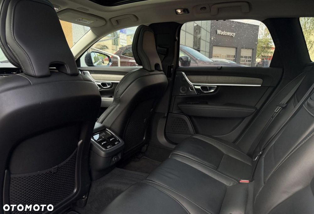 Volvo V90 - 9
