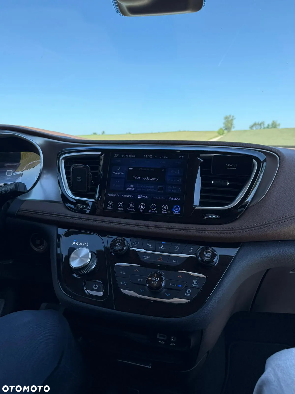 Chrysler Pacifica - 21