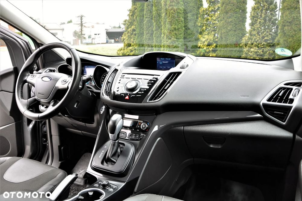 Ford Kuga 2.0 TDCi 4WD Titanium - 24