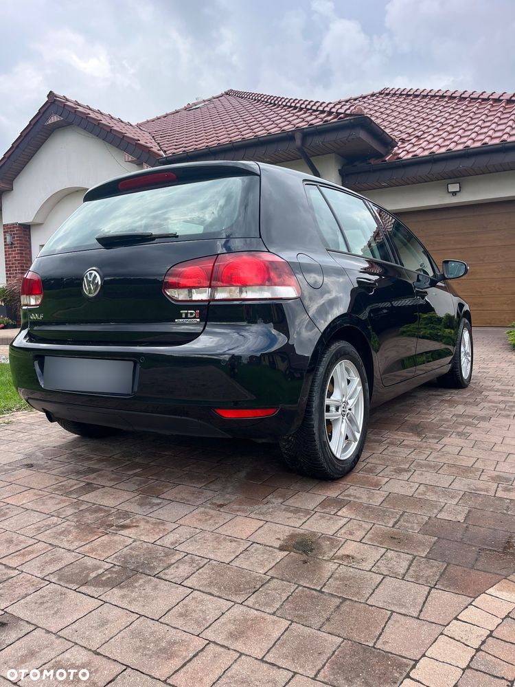 Volkswagen Golf 1.6 TDI BlueMot Comfortline DSG - 14