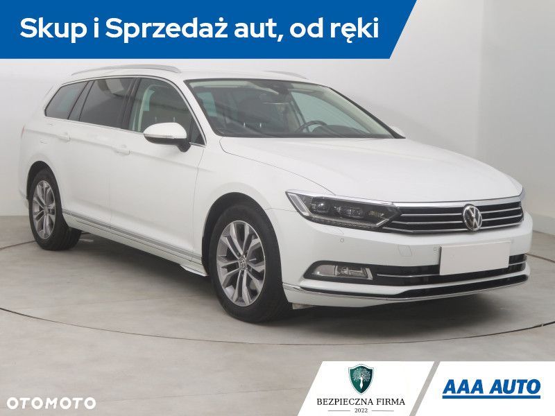 Volkswagen Passat Variant - 3