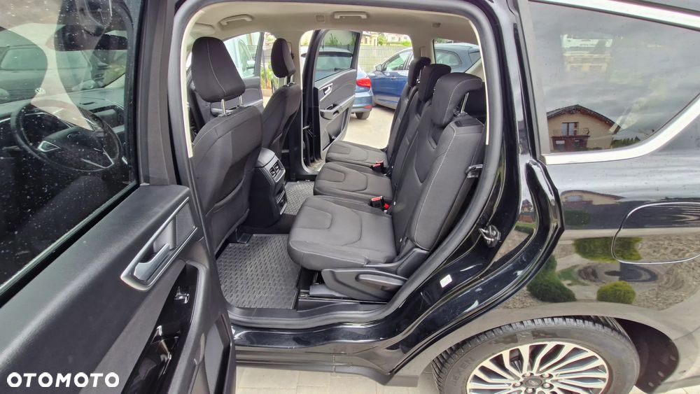 Ford S-Max 1.5 Eco Boost Start-Stopp TITANIUM - 11