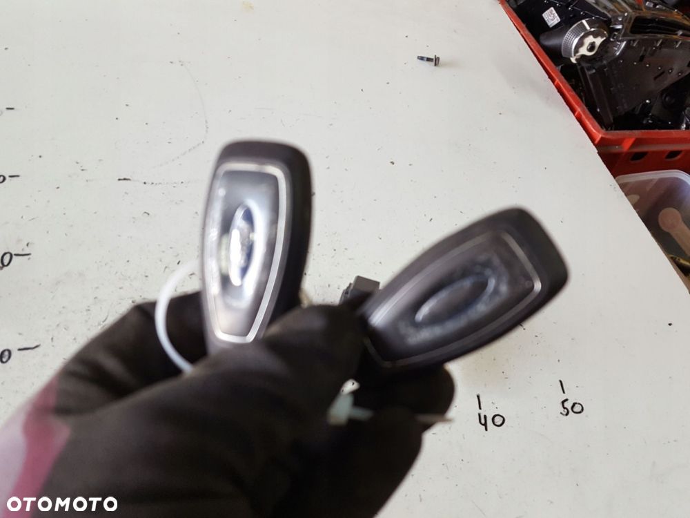 FORD GRAND C-MAX MK2 10r- PĘTLA IMMO KLUCZYKI - 3