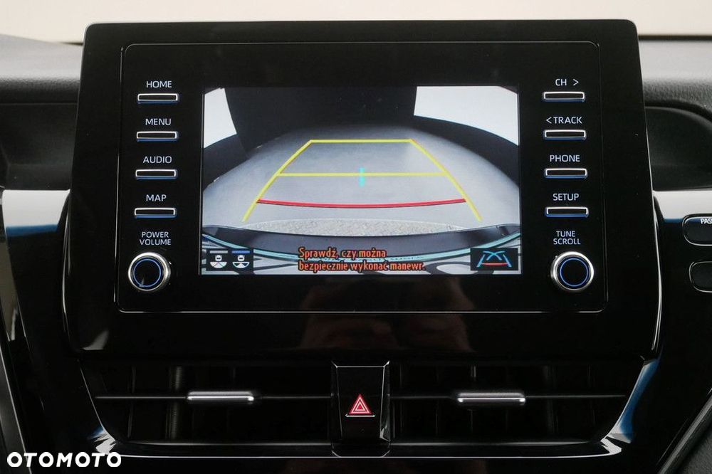 Toyota Camry 2.5 Hybrid Comfort CVT - 18