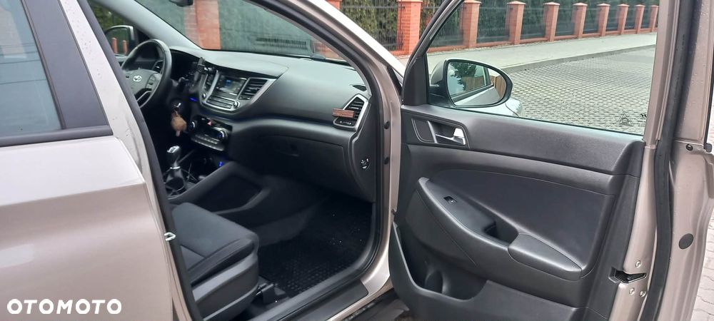 Hyundai Tucson 1.6 GDi Comfort 2WD - 8