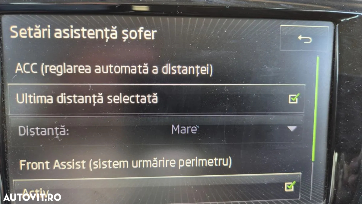 Skoda Octavia 2.0 TDI DSG Style - 20