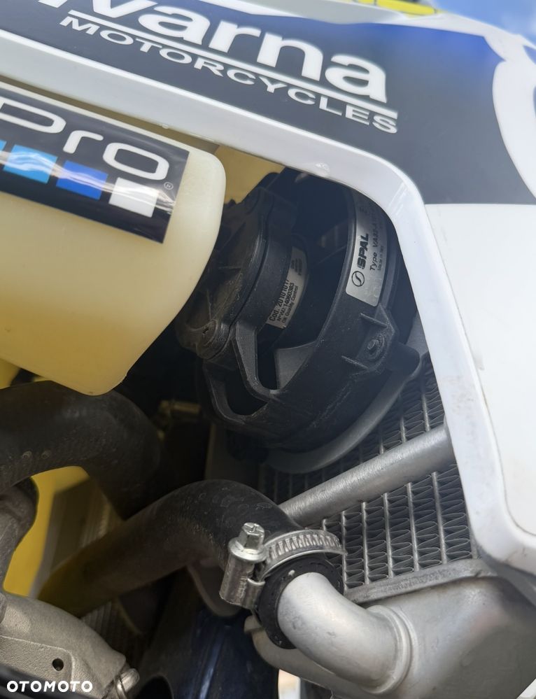 Husqvarna FE - 17