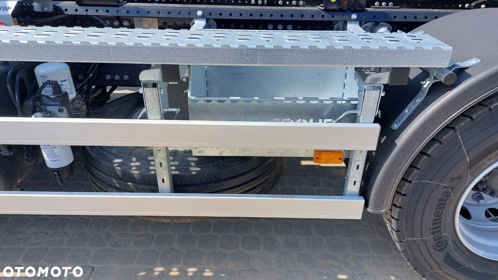 Volvo FE 250 - 11