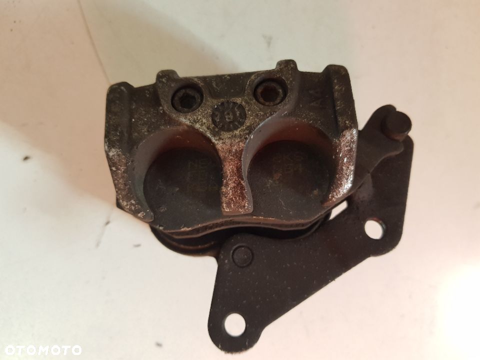 Malaguti Madison 125 2006 Zacisk Hamulca Hamulcowy Przód - 3