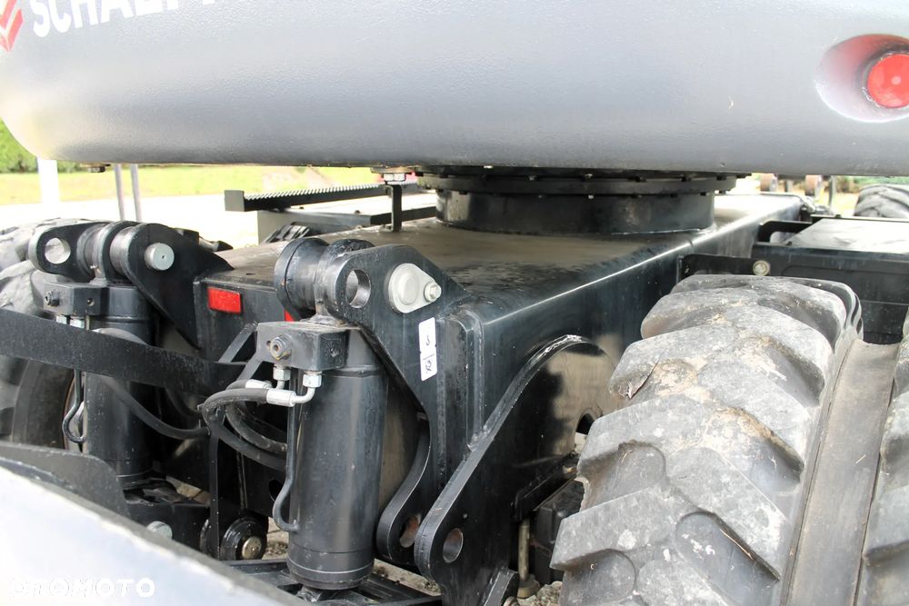 Schaeff TW110 koparka kołowa 4x4 - 12