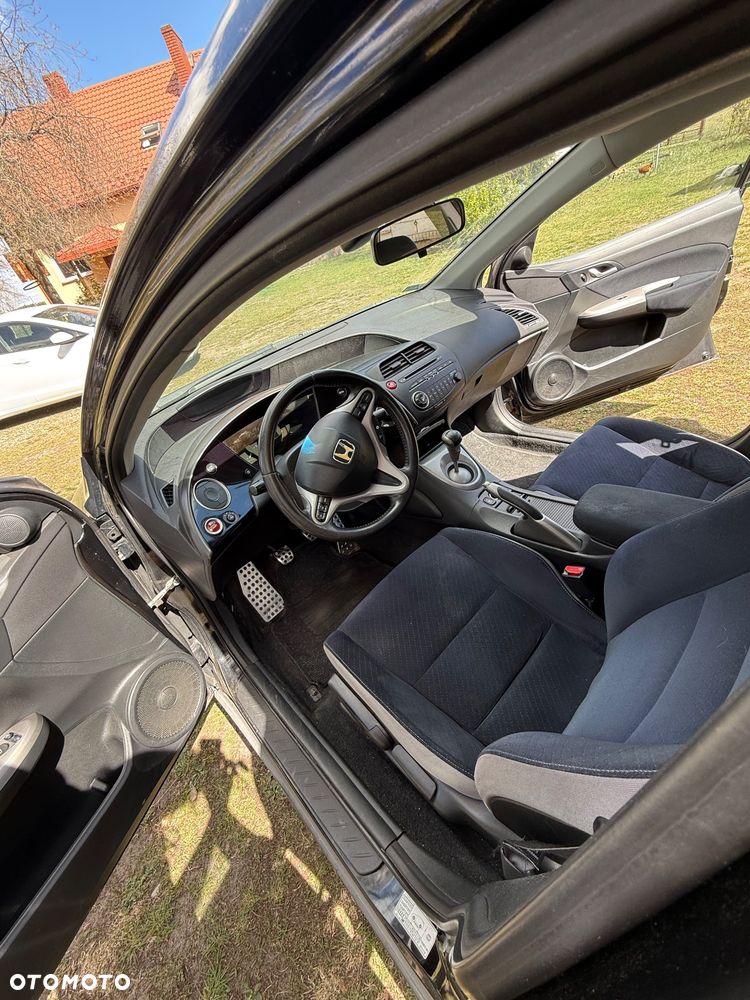 Honda Civic 1.8 Comfort - 9