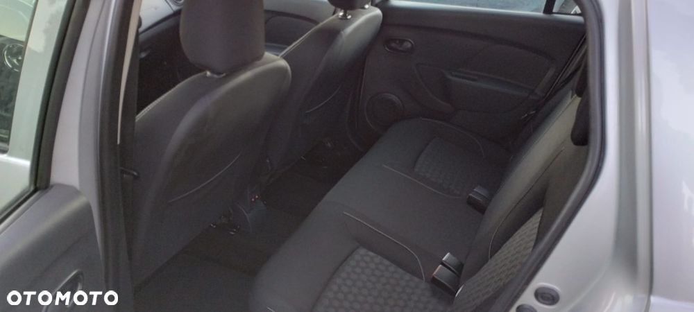 Dacia Logan TCe 90 Prestige - 23
