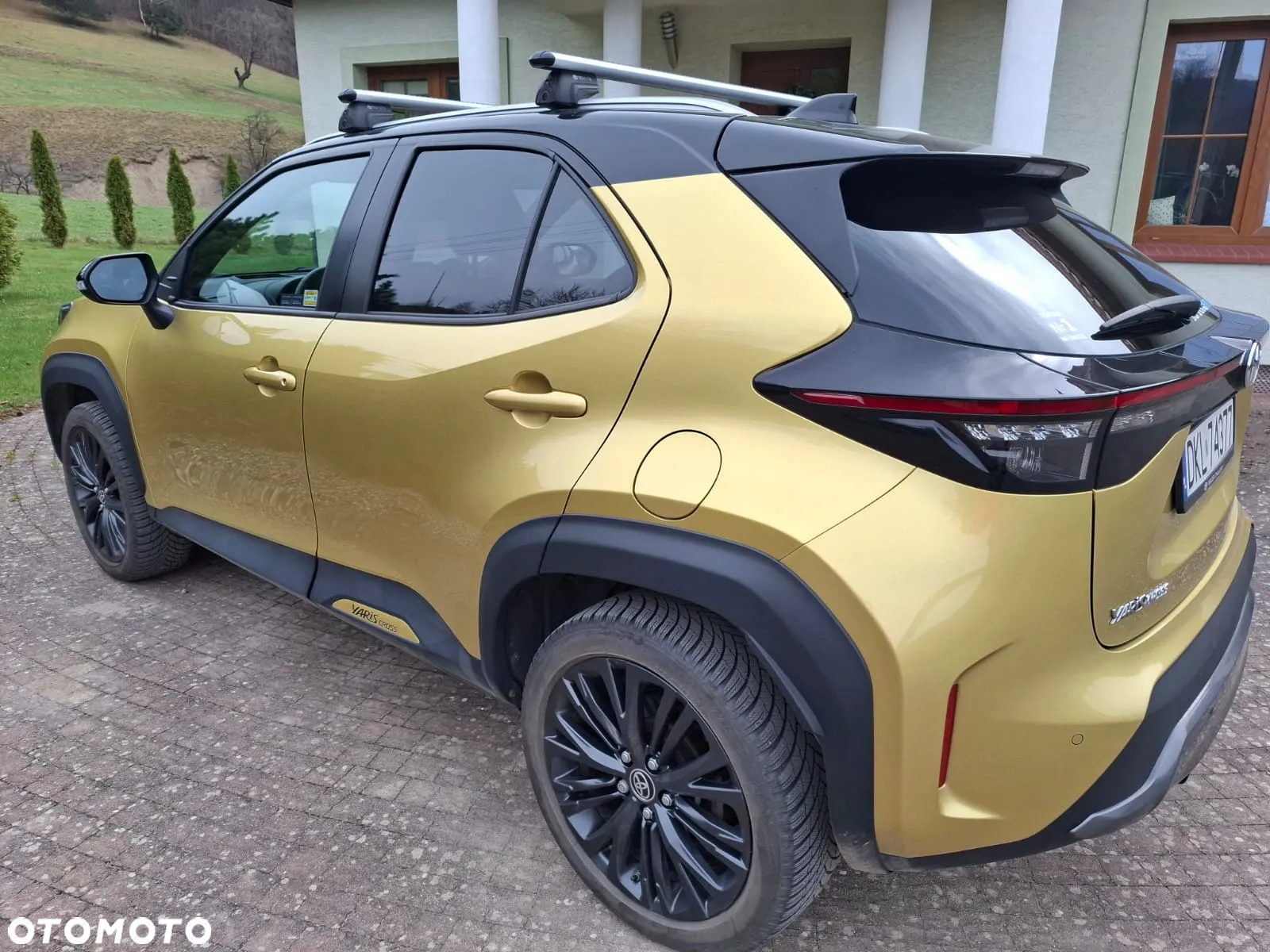 Toyota Yaris Cross Hybrid 1.5 Adventure - 4