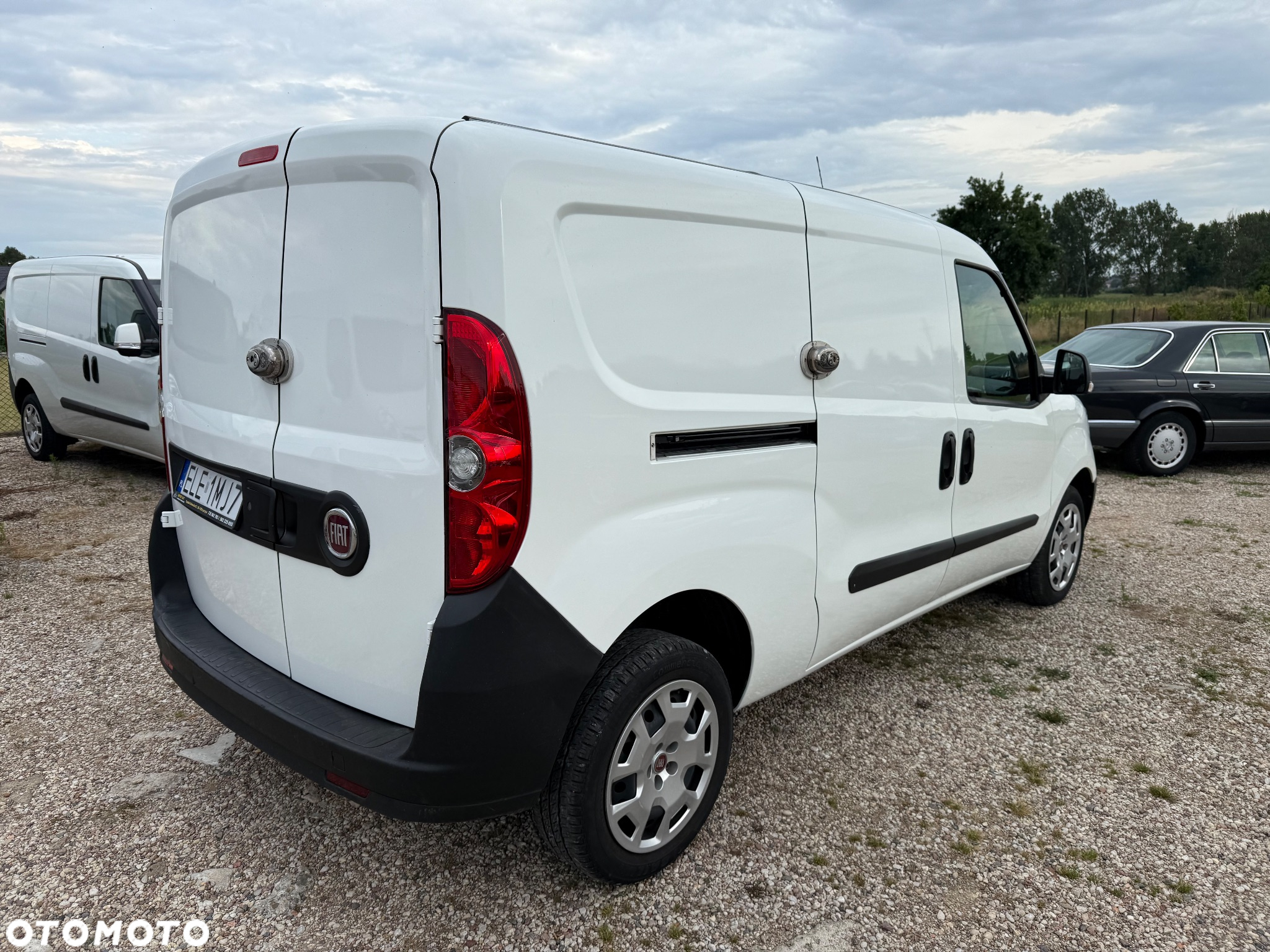 Fiat DOBLO MAXI 1.4 TJET 120 KM 87000 KM IDEALNY STAN JAK NOWY OKAZJA 100% PEWNY - 3