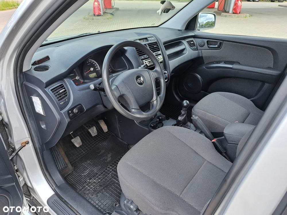 Kia Sportage - 12