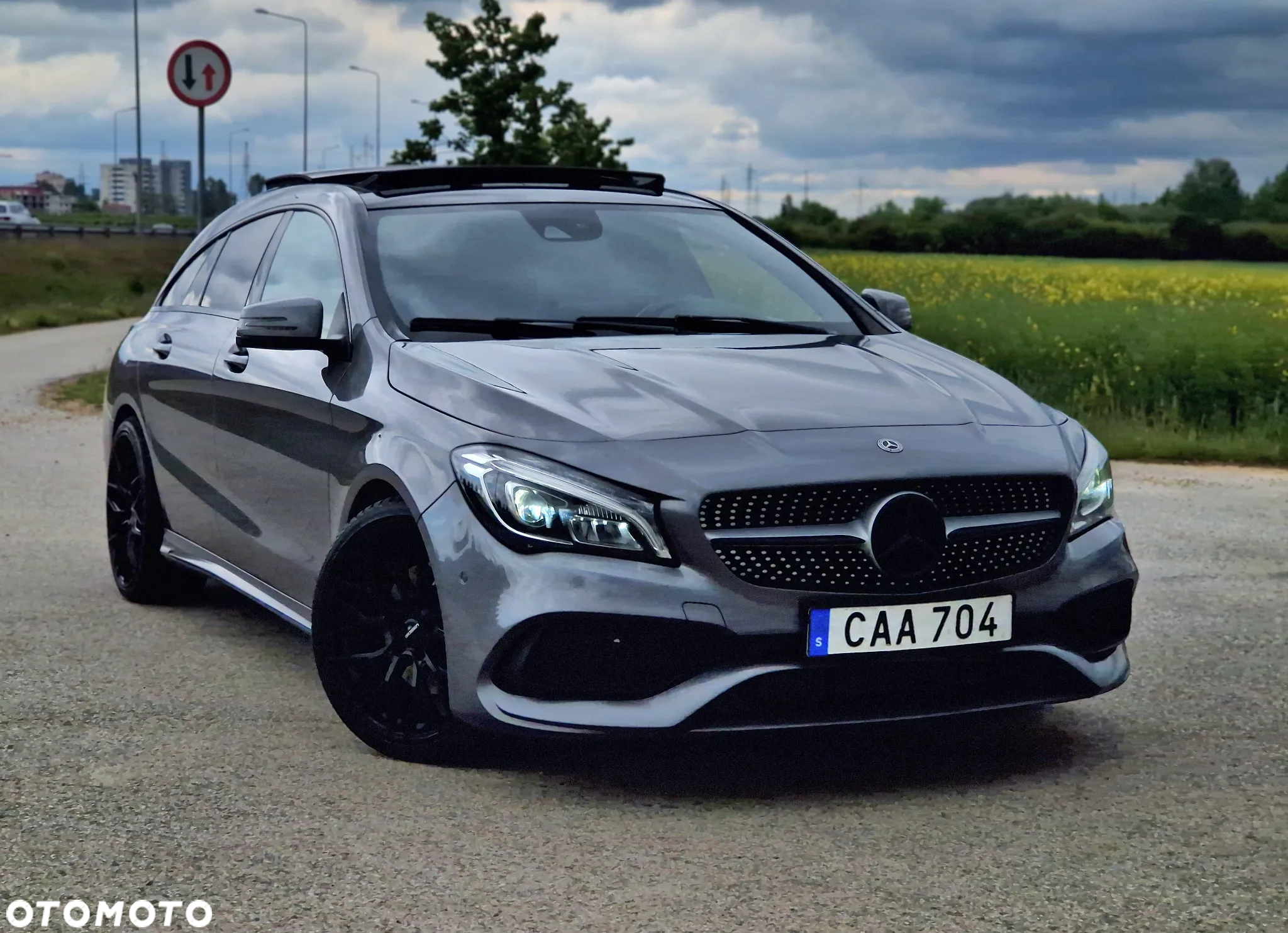 Mercedes-Benz CLA 250 4-Matic AMG Line - 4