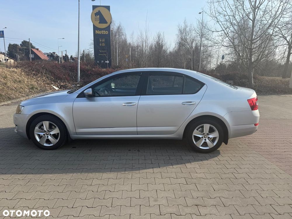 Skoda Octavia 2.0 TDI Drive - 9