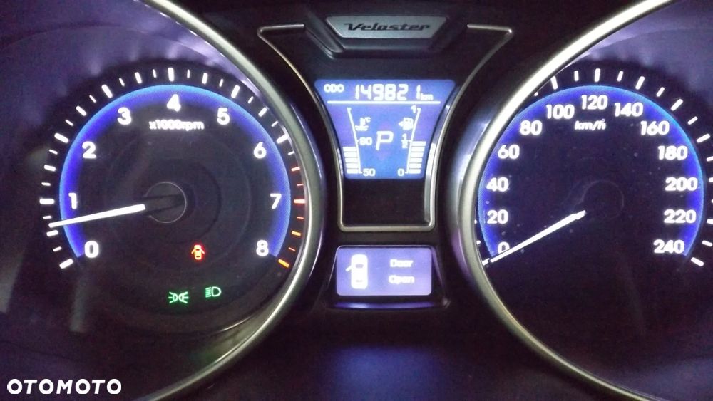 Hyundai Veloster 1.6 DCT Premium - 16